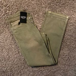 Relaxed Fit Over Dye Jean